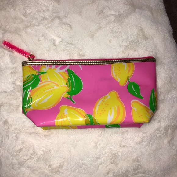 Lilly Pulitzer lemon cosmetic bag - Picture 6 of 7